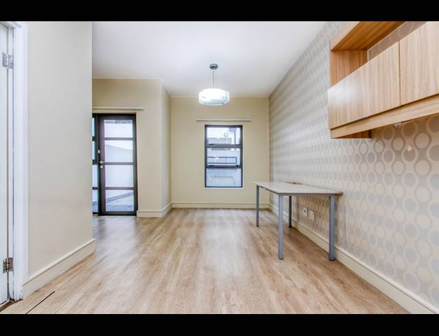 1 BEDROOM SECTIONAL TITLE FOR SALE IN RIVONIA